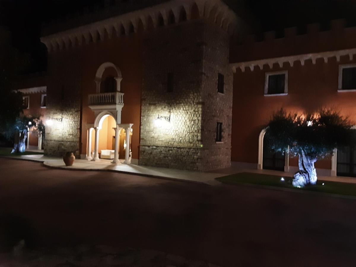 Castello Torre In Pietra 3*