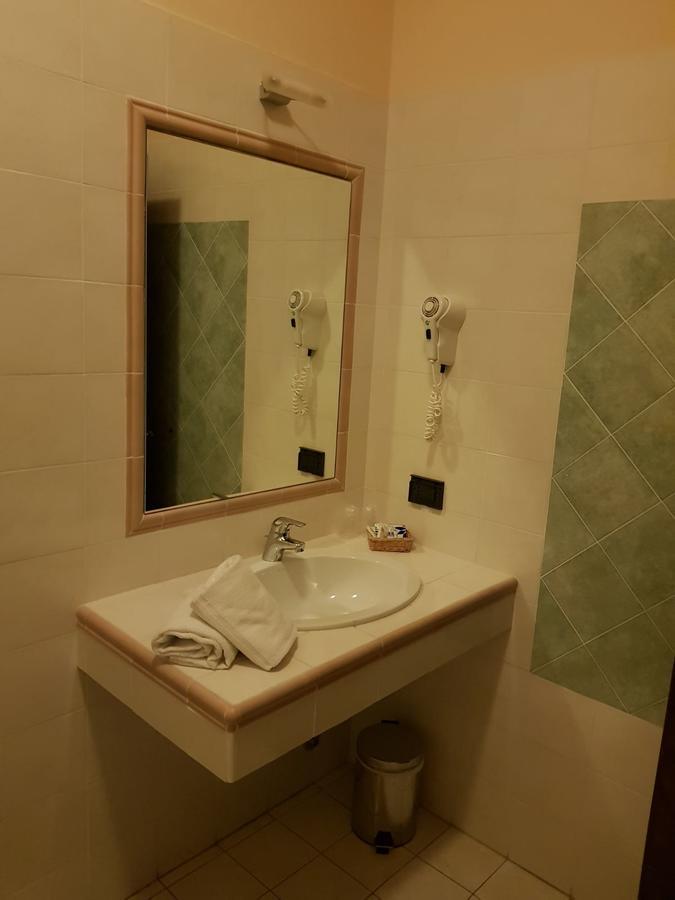Hotel Castello Torre In Pietra